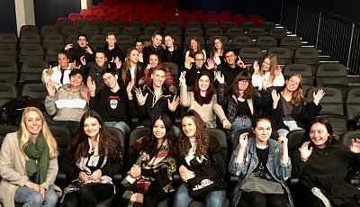 Italienisch-Gruppe mit Frau Gasser im Thalia