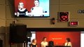 Die Schülerinnen live auf Sendung bei Bayern 2 im Studio in München